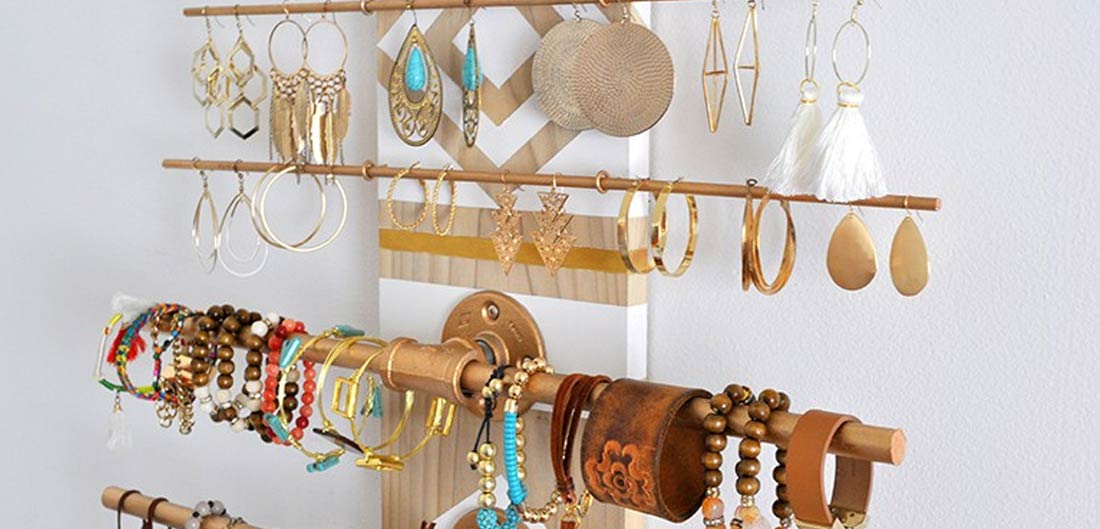 Storage ideas - Rustic Cuff | Diy jewelry display, Bracelet storage, Jewelry  storage diy